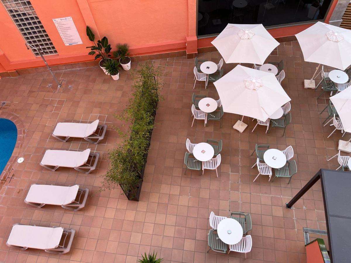Tossa Beach Center Tossa de Mar Exterior foto